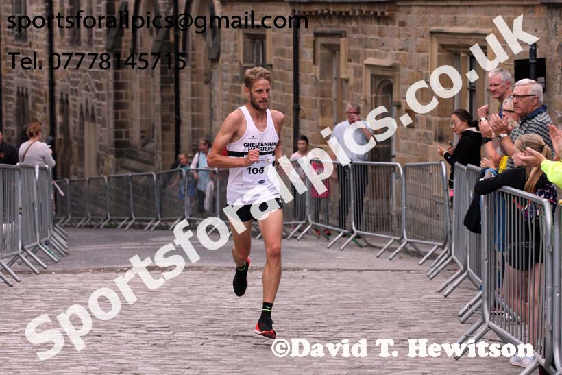 Durham City 5k, Durham City 10k and 5k Road Races. Photo: David T. Hewitson/Sports for All Pics